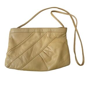 Vintage Pleated Leather Crossbody Bag - Tan/Light Brown